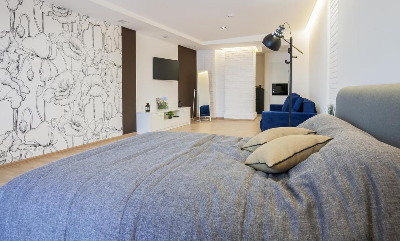 Amsterdam Lviv Apartments Eksteriør billede